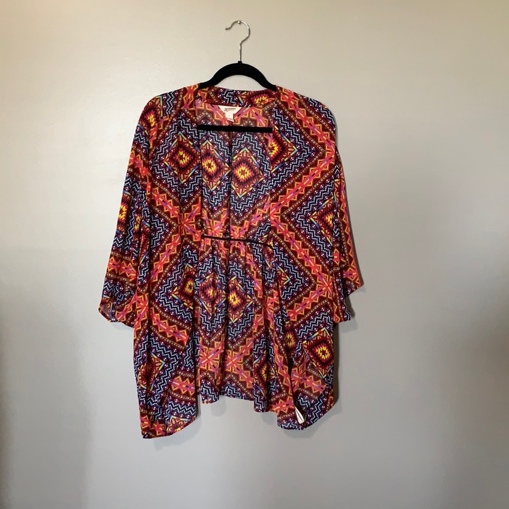 Arizona Jean Aztec Flowy Top/Cover up Large